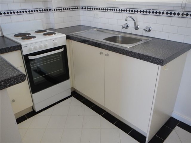 8/72 Princes Street, Flemington VIC 3031