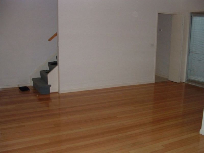 9/218 Glenlyon Road, Brunswick East VIC 3057