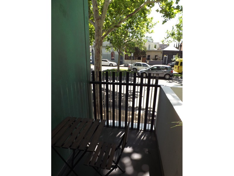 4/94 Canning Street, Carlton VIC 3053