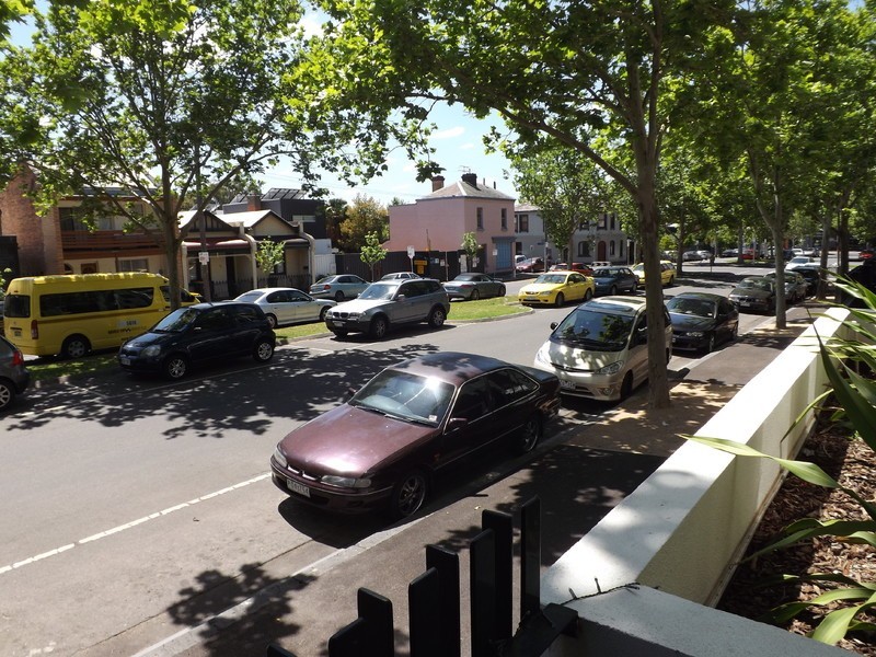 4/94 Canning Street, Carlton VIC 3053