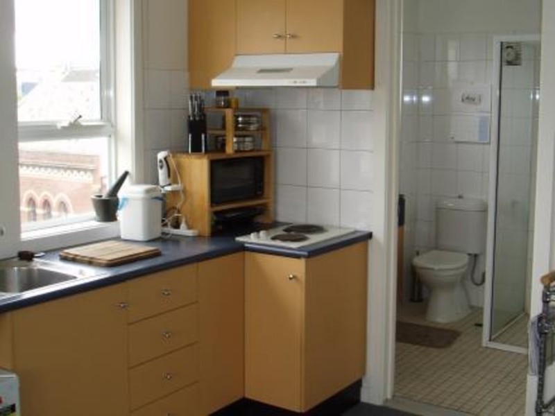 30/117 Bouverie Street, Carlton VIC 3053