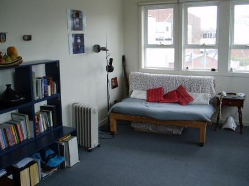 30/117 Bouverie Street, Carlton VIC 3053