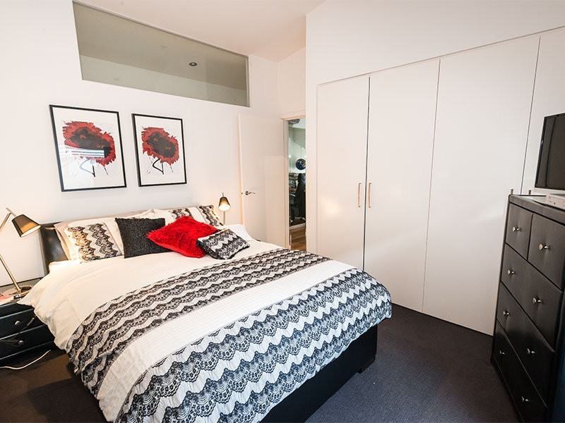 8 Charles Street, St Kilda VIC 3182