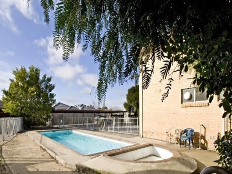 22/12-14 Surrey Street, Pascoe Vale VIC 3044