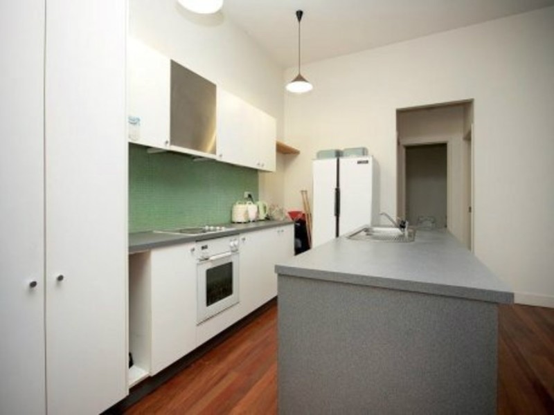 2/157 Bouverie Street, Carlton South VIC 3053
