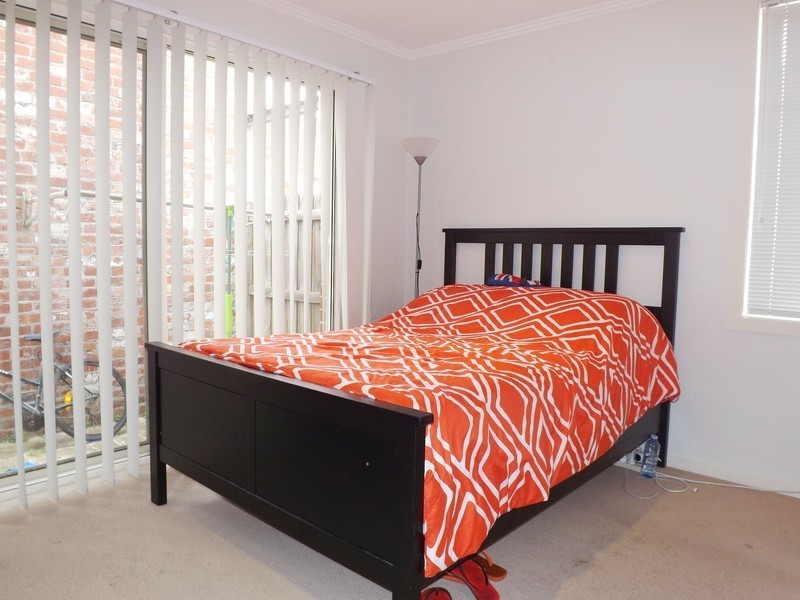 10/80 Tinning Street, Brunswick VIC 3056