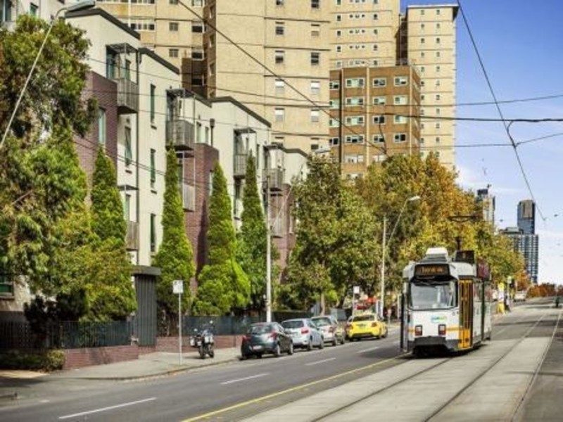 5803/570 Lygon Street, Carlton VIC 3053