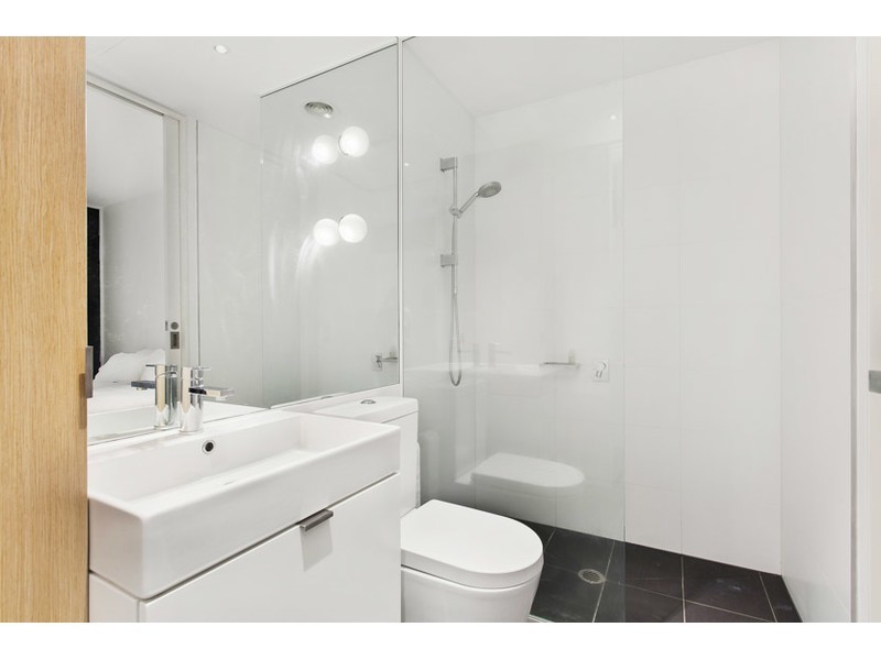 1516/39 Coventry Street, Melbourne VIC 3004