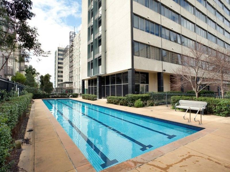 3204/570 Lygon Street, Carlton VIC 3053