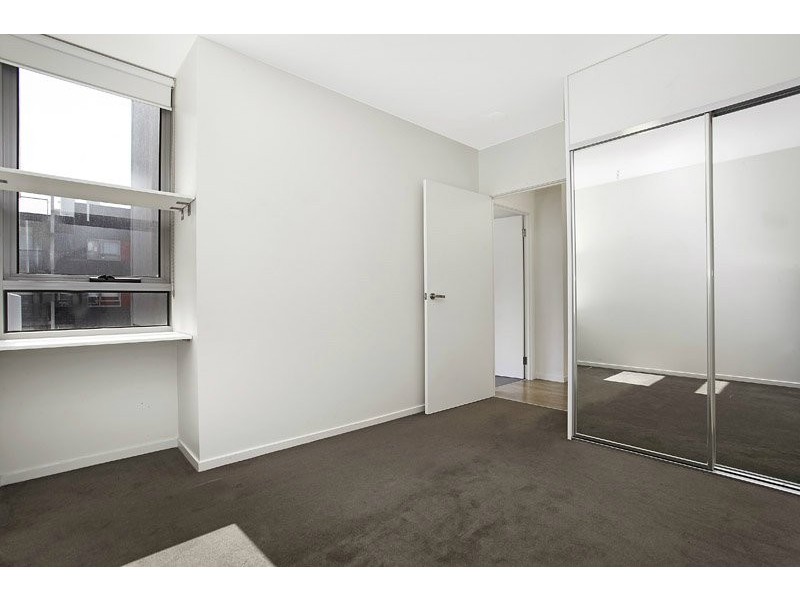 204/20 Reeves Street, Carlton VIC 3053