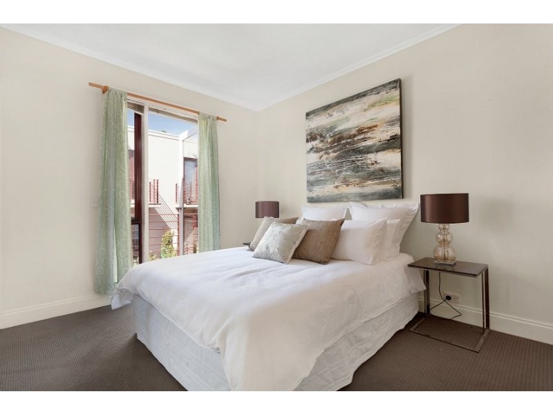 5/7 Owen Street, Carlton VIC 3053