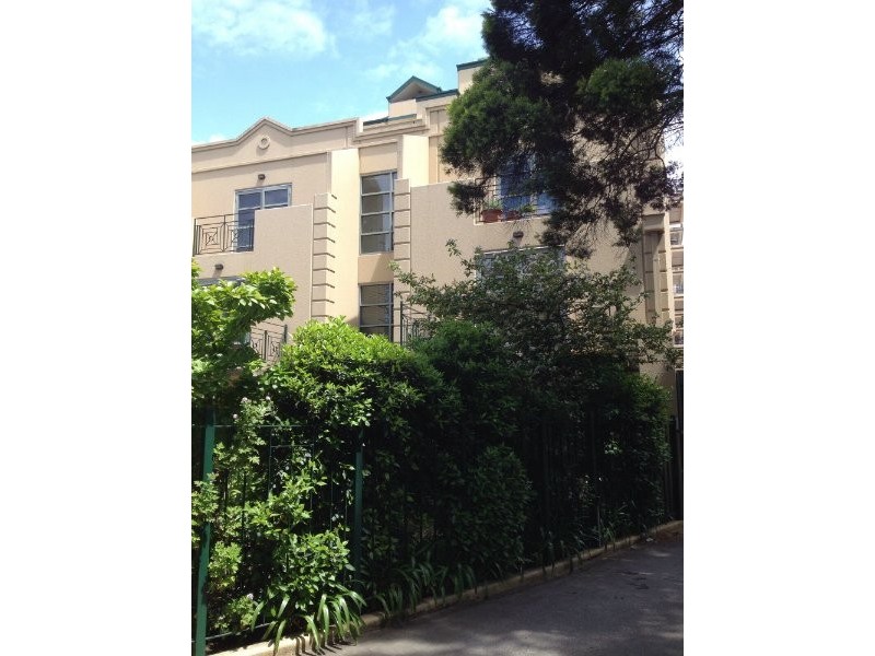 4/193 Royal Parade, Parkville VIC 3052