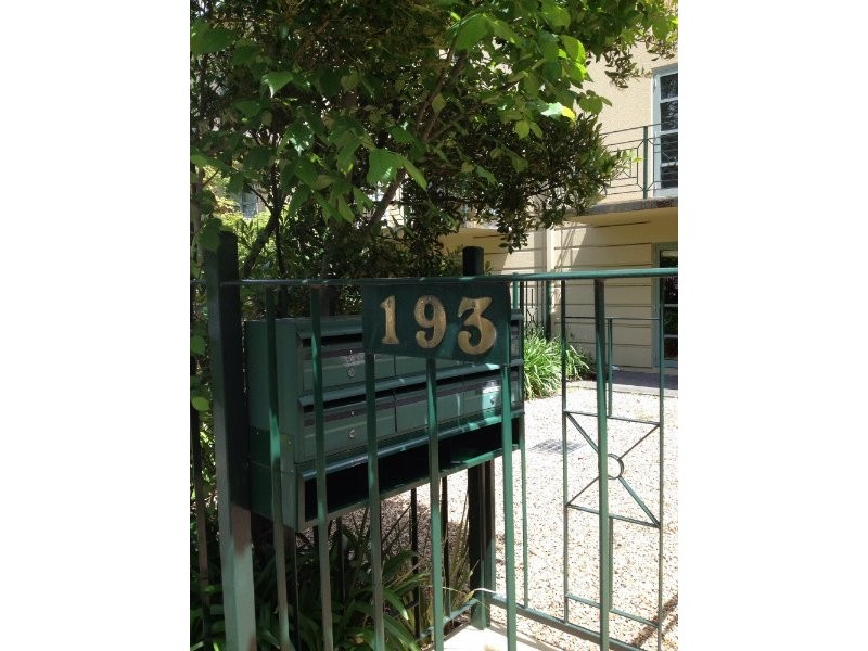 4/193 Royal Parade, Parkville VIC 3052