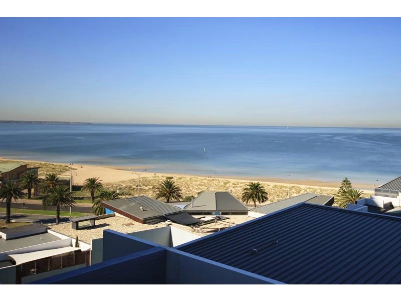 82/95 Rouse Street, Port Melbourne VIC 3207