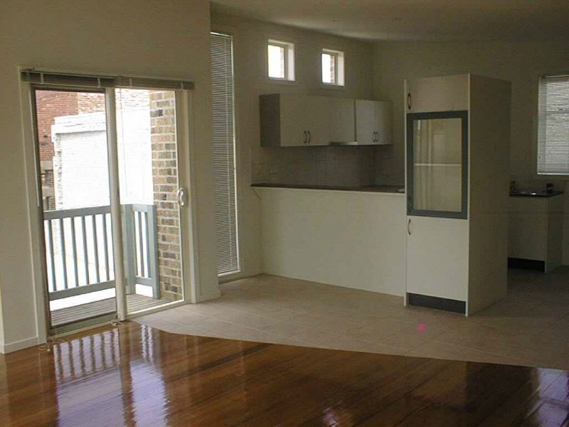 10/80 Tinning Street, Brunswick VIC 3056