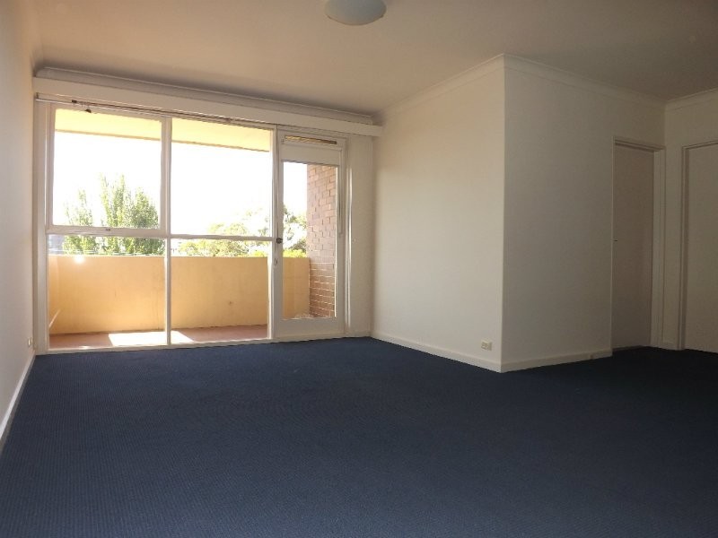 18/1102 Lygon Street, Carlton North VIC 3054