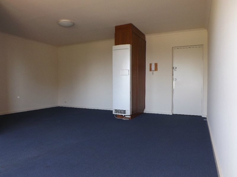 18/1102 Lygon Street, Carlton North VIC 3054