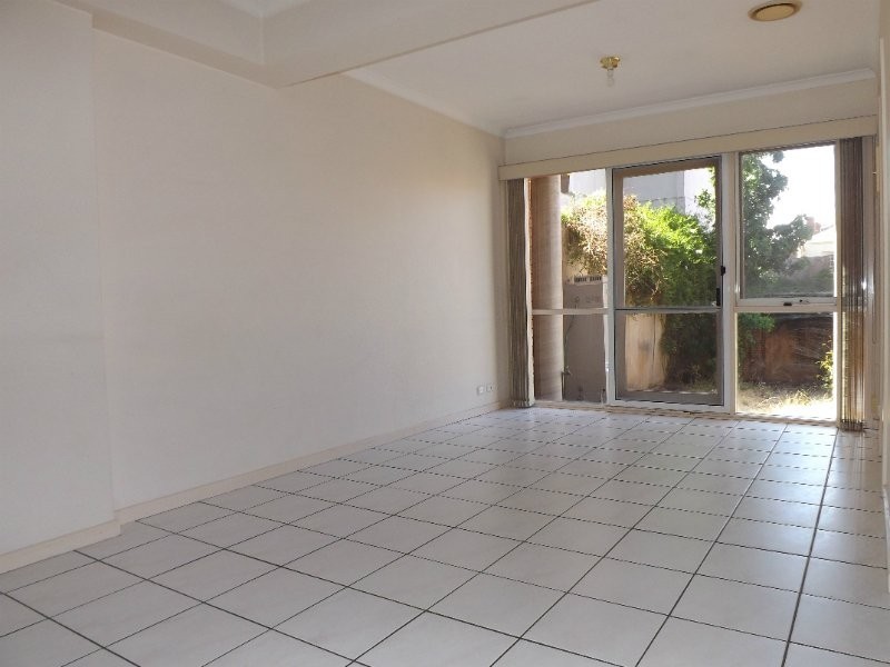 12 University Place, Carlton VIC 3053