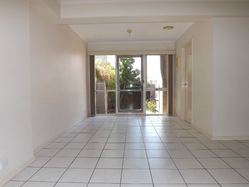 12 University Place, Carlton VIC 3053