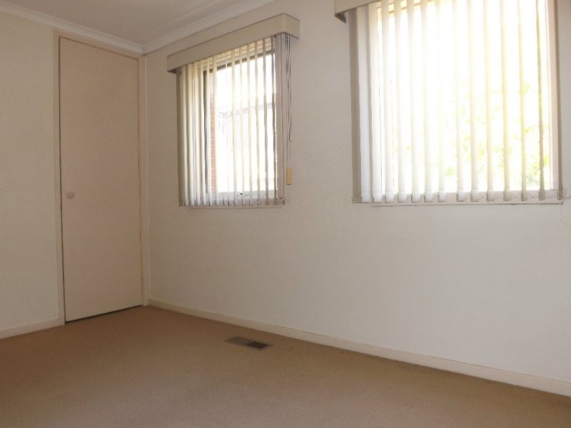 12 University Place, Carlton VIC 3053