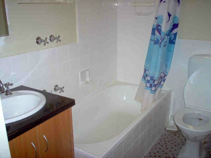 2/55 Buckley St, Essendon VIC 3040