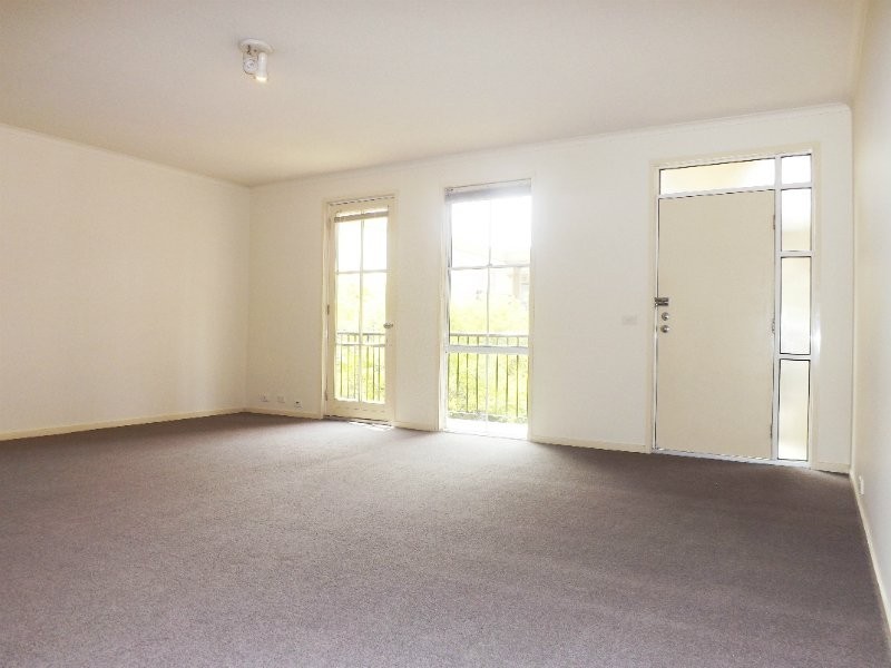 27/36 Drummond Street, Carlton VIC 3053