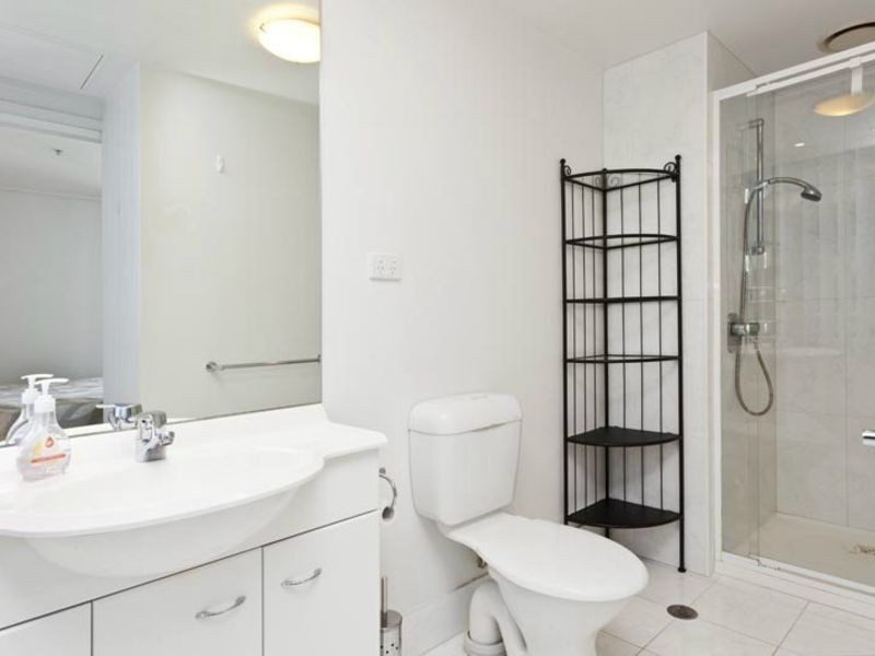 2008/163 City Road, Southbank VIC 3006