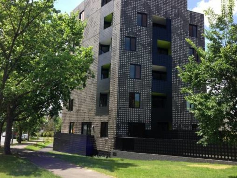 307/81 Cemetery Road East, Carlton VIC 3053