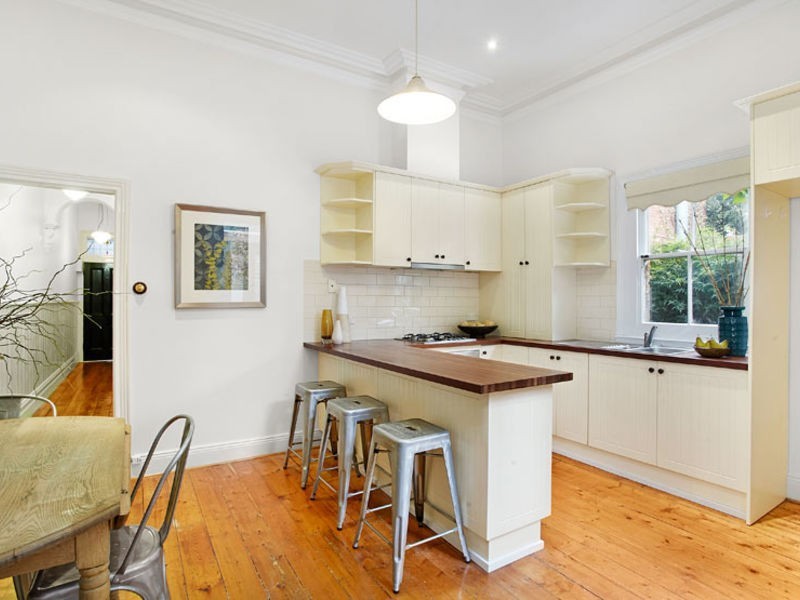 2/3 Curran Place, North Melbourne VIC 3051