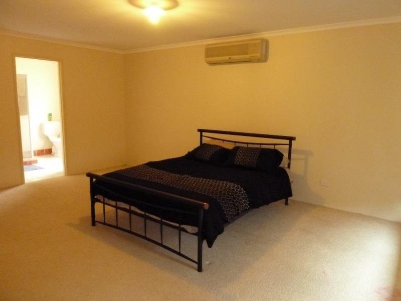 141 Walker Drive, Kooralbyn QLD 4285