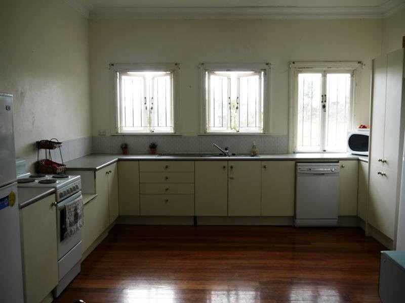 68 Christmas ck rd, Laravale QLD 4285