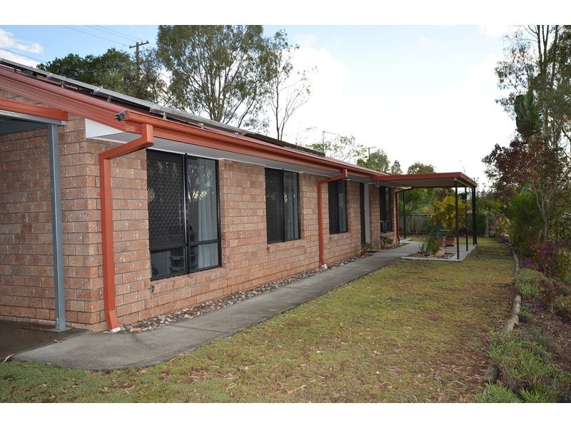 56 Campbell Drive, Kooralbyn QLD 4285