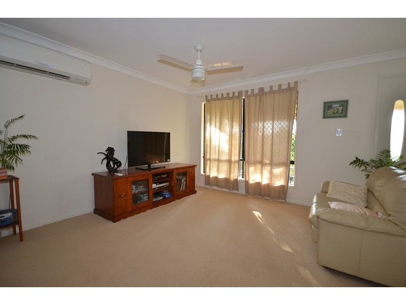 56 Campbell Drive, Kooralbyn QLD 4285