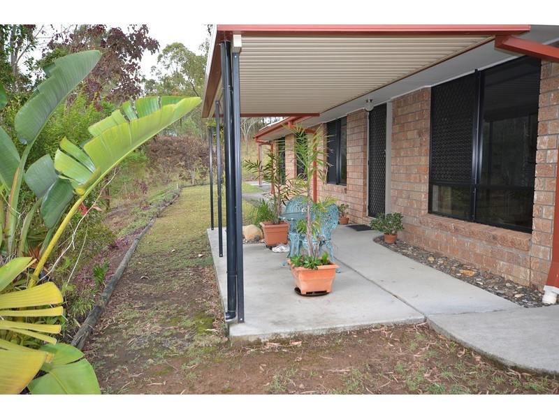 56 Campbell Drive, Kooralbyn QLD 4285