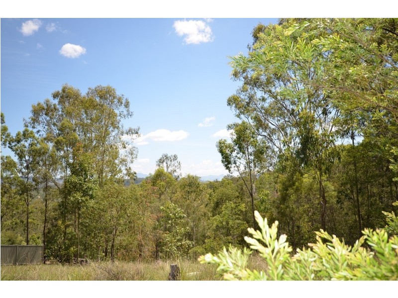 118 Campbell Drive, Kooralbyn QLD 4285