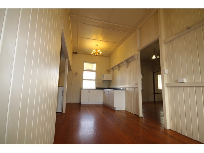 36 Albert Street, Beaudesert QLD 4285