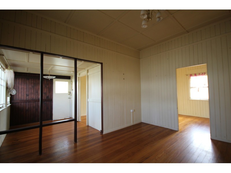 36 Albert Street, Beaudesert QLD 4285