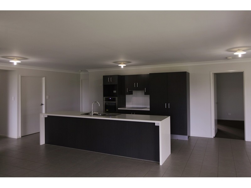 Gleneagle QLD 4285