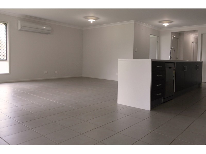 Gleneagle QLD 4285