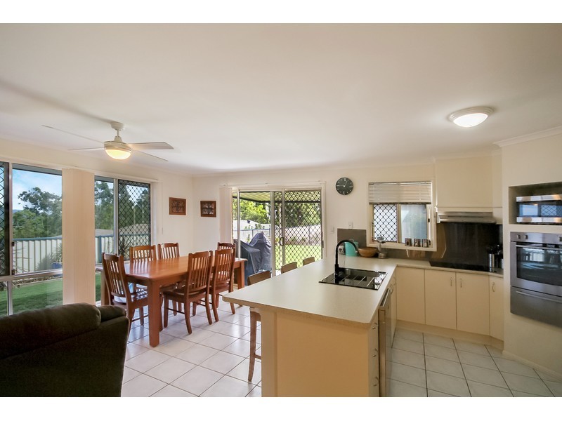 124 Brooklands Drive, Beaudesert QLD 4285