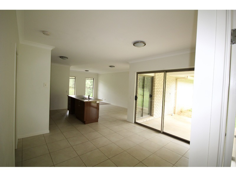12 Wyangarie Place, Kooralbyn QLD 4285