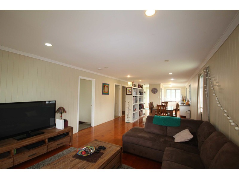 4 Anna Street, Beaudesert QLD 4285