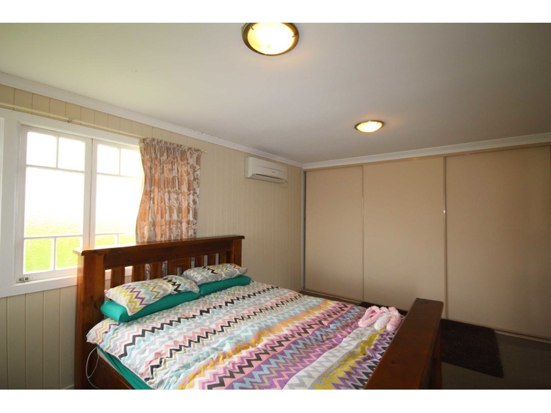 4 Anna Street, Beaudesert QLD 4285