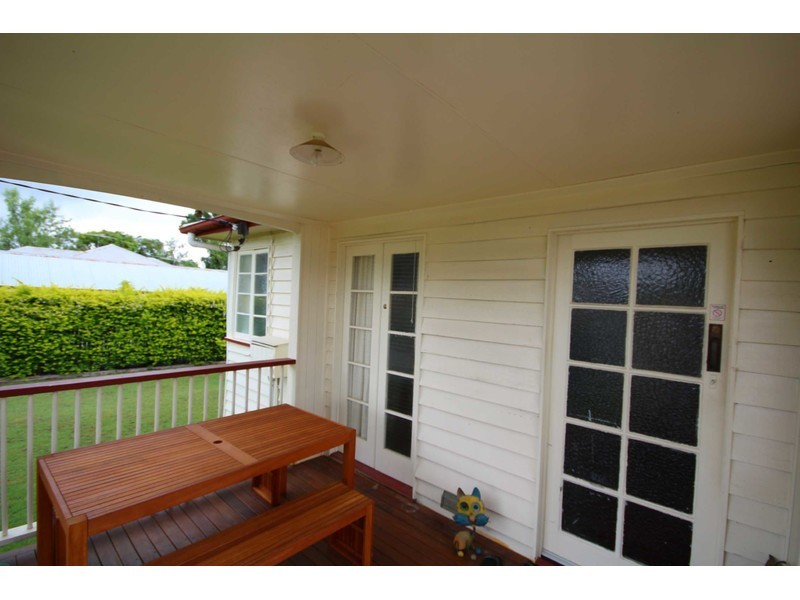 4 Anna Street, Beaudesert QLD 4285