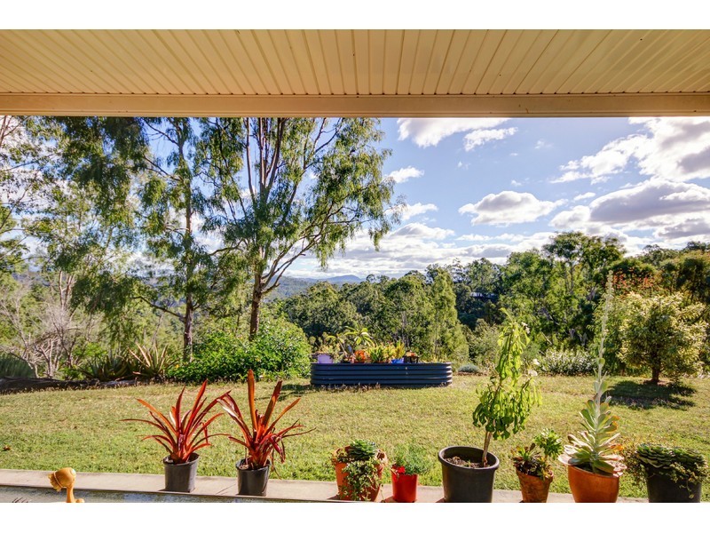126 Boomerang Drive, Kooralbyn QLD 4285