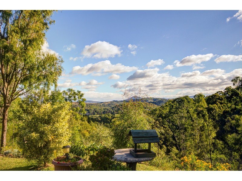 126 Boomerang Drive, Kooralbyn QLD 4285