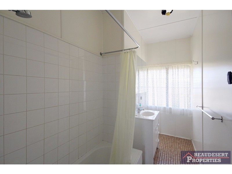 73 Christmas Creek Road, Laravale QLD 4285