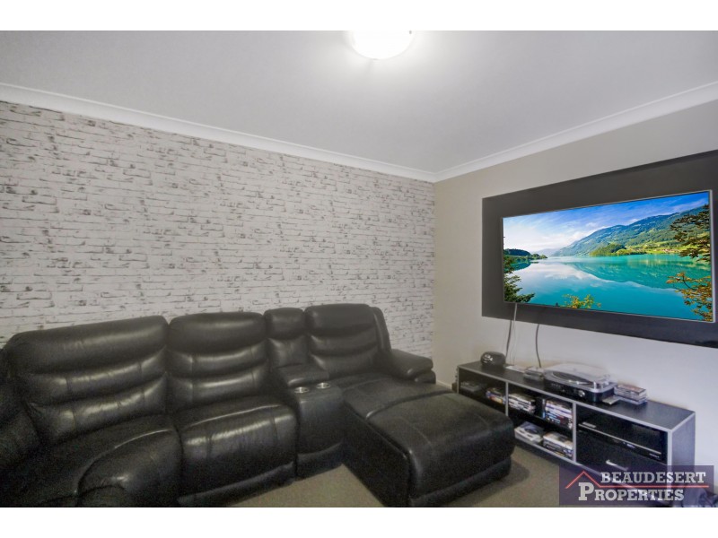 1-5 Bedelia Drive, Woodhill QLD 4285