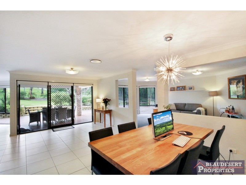 31 Highview Court, Woodhill QLD 4285