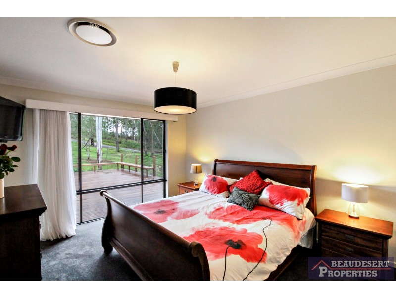 31 Highview Court, Woodhill QLD 4285